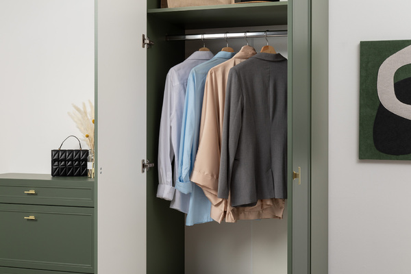 Шкаф двустворчатый Марион 16.340.02 дымчатый зеленый K521, олива шагрень AG 1050 ПВХ